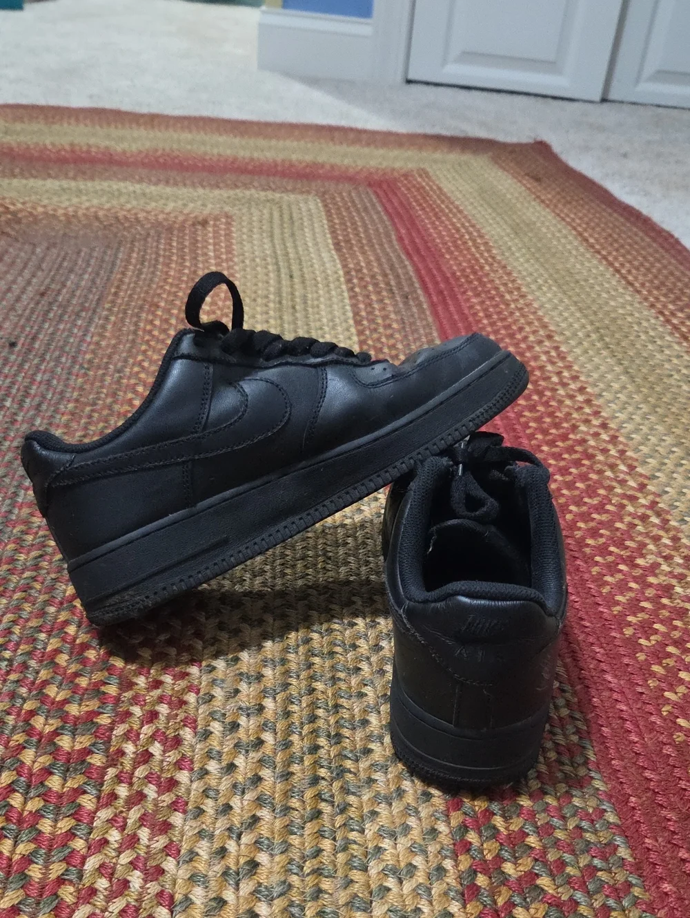 Nike Kids' Black Low-Top Sneakers